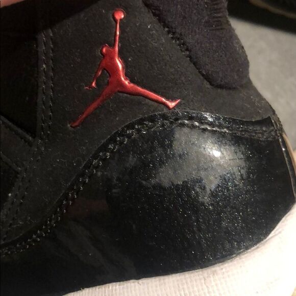 Air Jordan 11 Retro BG - Picture 5 of 7